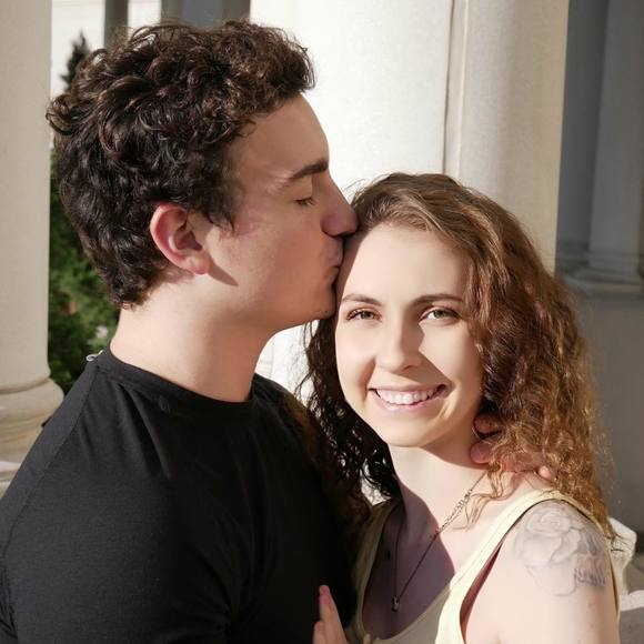 Meet your Posher, Kyra - Picture 1 of 1